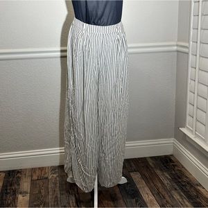 American Eagle Striped Wide Leg Pants Womens Size Medium NWOT